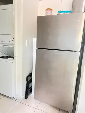 2475 NW 16 Street Road Miami FL 33125