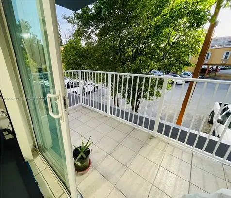 2475 NW 16 Street Road Miami FL 33125