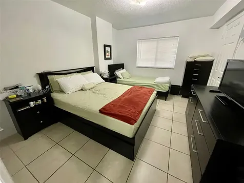 2475 NW 16 Street Road Miami FL 33125