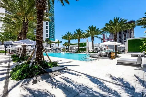 851 NE 1st Avenue Miami FL 33132