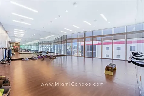 851 NE 1st Avenue Miami FL 33132