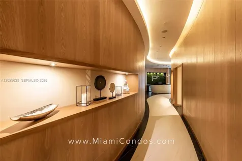 851 NE 1st Avenue Miami FL 33132