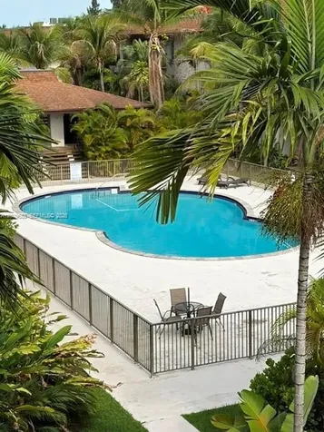 7473 SW 82nd Street Miami FL 33143