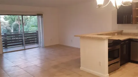 7473 SW 82nd Street Miami FL 33143