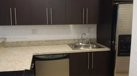 7473 SW 82nd Street Miami FL 33143