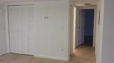 7473 SW 82nd Street Miami FL 33143