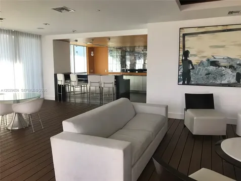 55 SE 6th Street Miami FL 33131