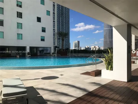 55 SE 6th Street Miami FL 33131