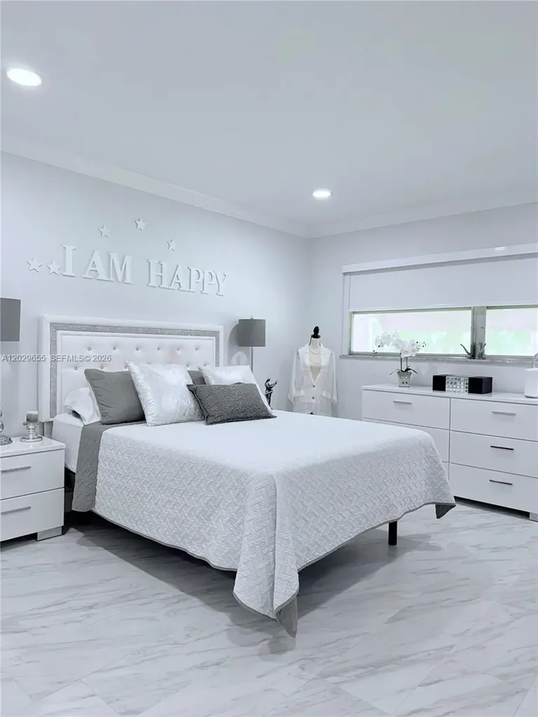 1100 Hillcrest Court Hollywood FL 33021