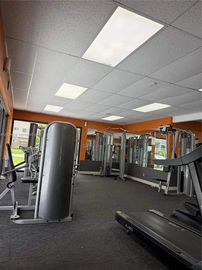 1100 Hillcrest Court Hollywood FL 33021