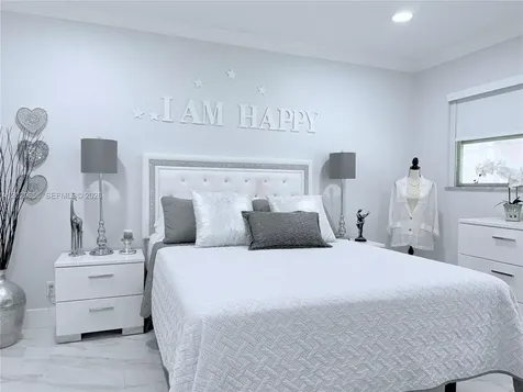 1100 Hillcrest Court Hollywood FL 33021