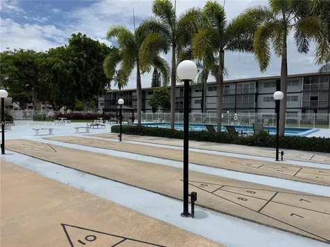 1100 Hillcrest Court Hollywood FL 33021