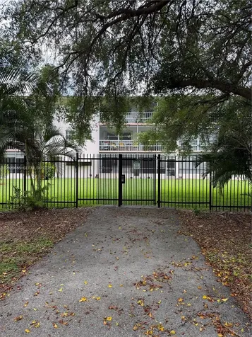 1100 Hillcrest Court Hollywood FL 33021