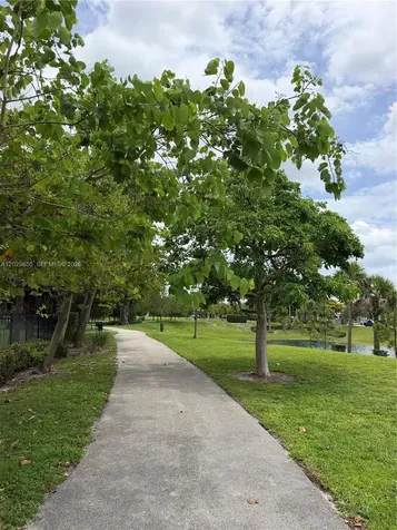 1100 Hillcrest Court Hollywood FL 33021