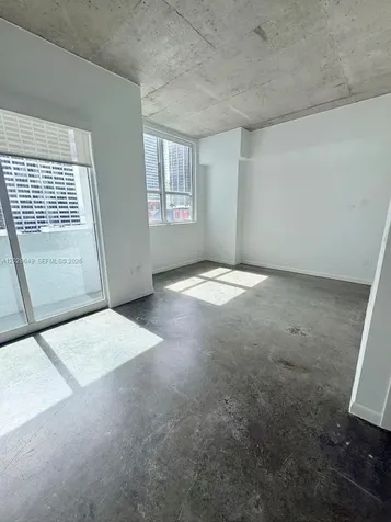 133 NE 2nd Avenue Miami FL 33132