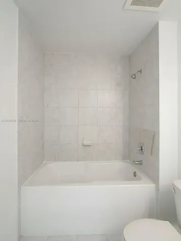 133 NE 2nd Avenue Miami FL 33132