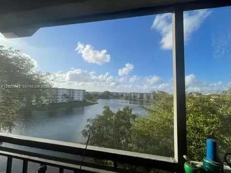 8775 Park Boulevard Miami FL 33172