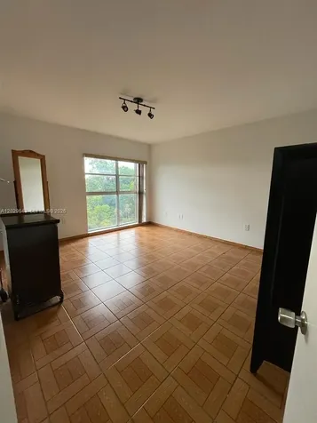 8775 Park Boulevard Miami FL 33172