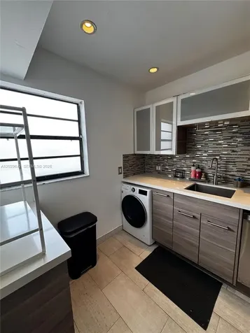 1617 Jefferson Avenue Miami Beach FL 33139