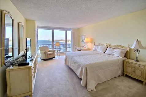 2200 S Ocean Lane Fort Lauderdale FL 33316
