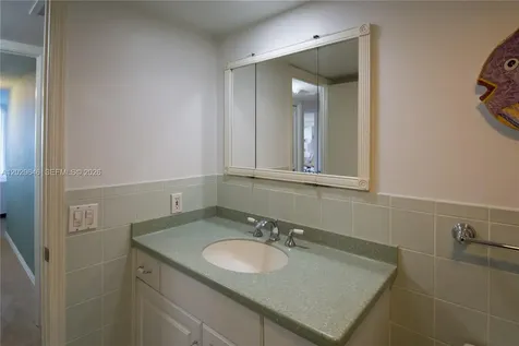 2200 S Ocean Lane Fort Lauderdale FL 33316