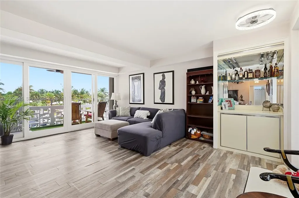 1900 S Ocean Drive Fort Lauderdale FL 33316