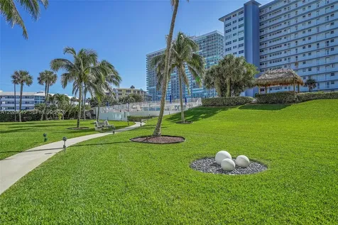 1900 S Ocean Drive Fort Lauderdale FL 33316