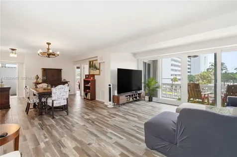 1900 S Ocean Drive Fort Lauderdale FL 33316