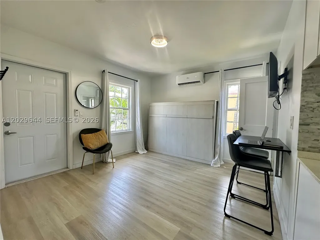 415 75th Street Miami Beach FL 33141