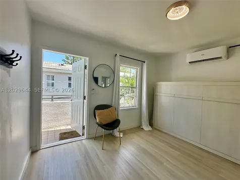 415 75th Street Miami Beach FL 33141