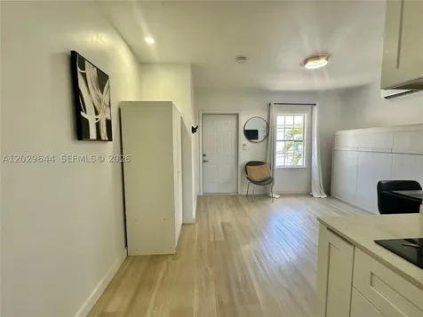 415 75th Street Miami Beach FL 33141