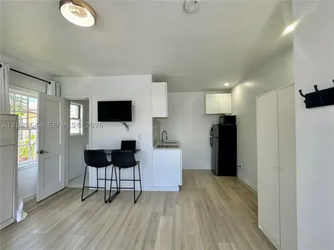 415 75th Street Miami Beach FL 33141