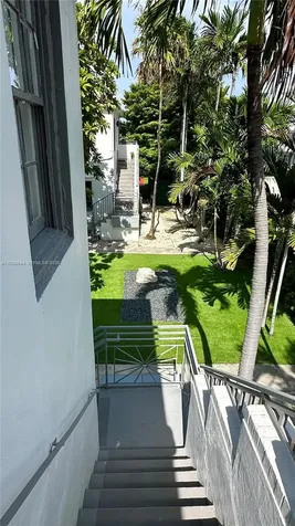 415 75th Street Miami Beach FL 33141