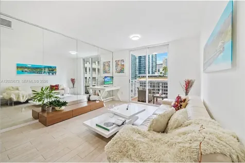 185 SE 14th Terrace Miami FL 33131