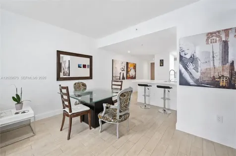 185 SE 14th Terrace Miami FL 33131