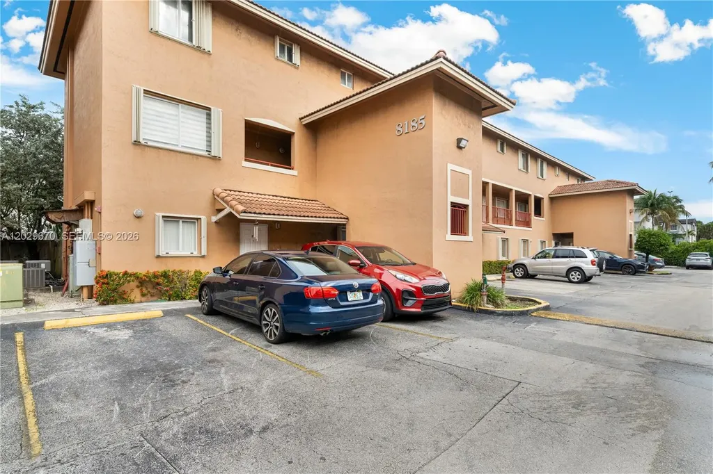 8185 NW 8th Street Miami FL 33126