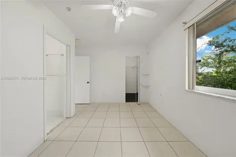 8185 NW 8th Street Miami FL 33126