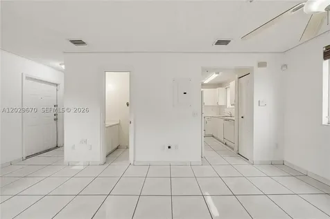 8185 NW 8th Street Miami FL 33126