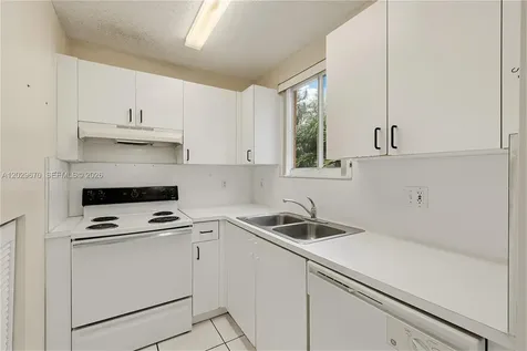 8185 NW 8th Street Miami FL 33126