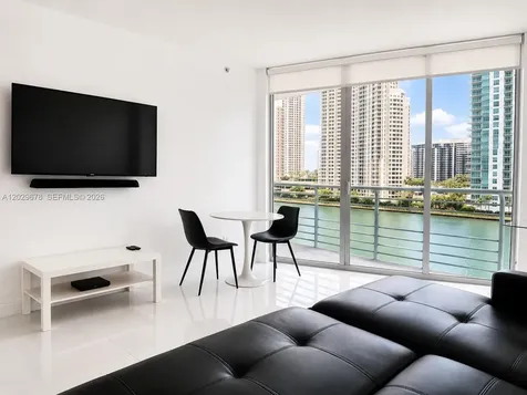 325 S Biscayne Boulevard Miami FL 33131