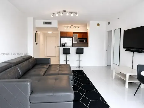 325 S Biscayne Boulevard Miami FL 33131