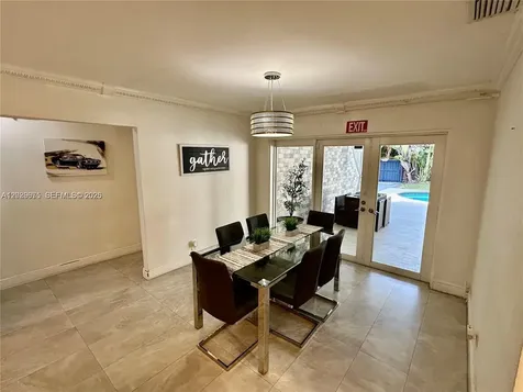 5424 Garfield Street Hollywood FL 33021