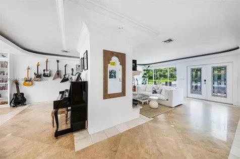 1255 NE 93rd Street Miami Shores FL 33138