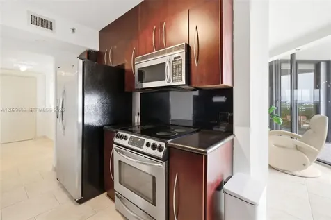3610 Yacht Club Drive Aventura FL 33180