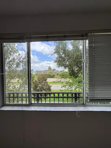 705 SW 148th Avenue Sunrise FL 33325