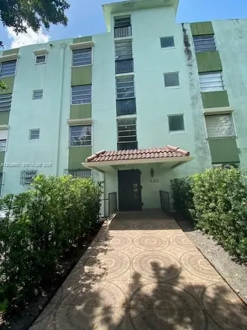 1530 SW 2nd Street Miami FL 33125
