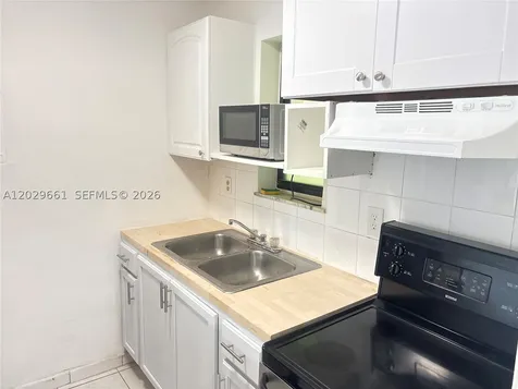 1530 SW 2nd Street Miami FL 33125