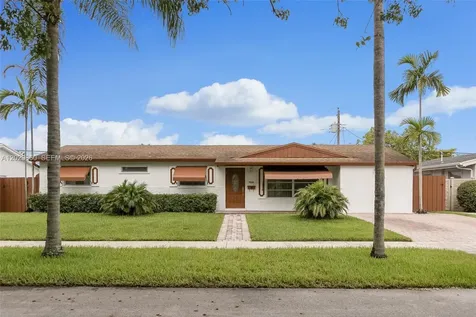5830 SW 89th Court Miami FL 33173