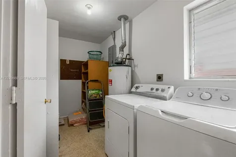 5830 SW 89th Court Miami FL 33173