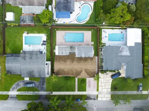 5830 SW 89th Court Miami FL 33173